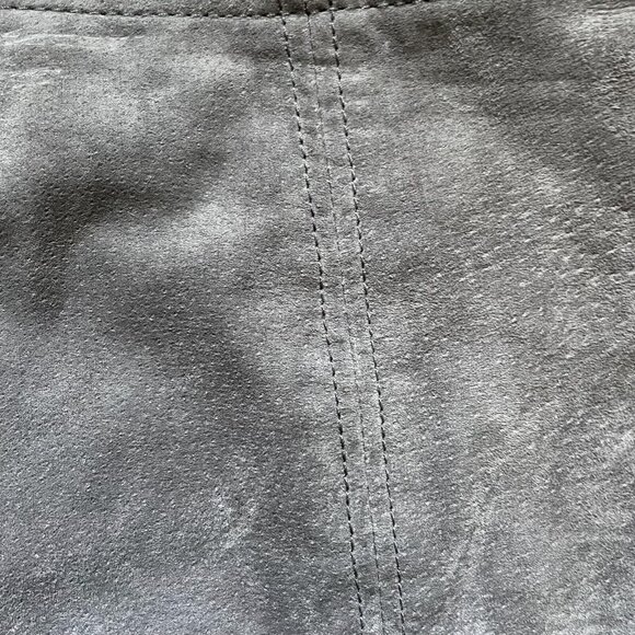 Blanknyc Suede a Line Mini Skirt Women's Gray Size 26 Back Zipper - Picture 5 of 7